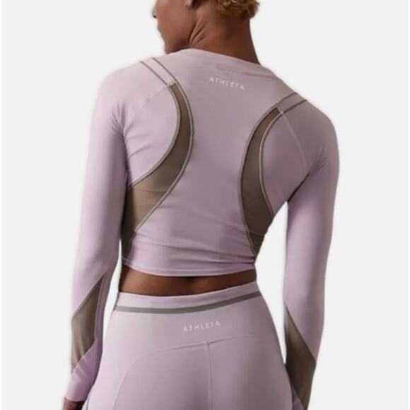 Athleta Tops - Athleta Ignite Lilac Purple Vented Cropped Long Sleeve Top Small